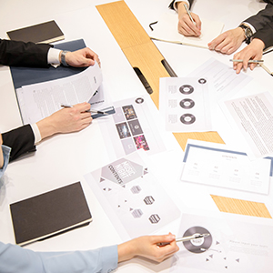 學(xué)校家具廠(chǎng)